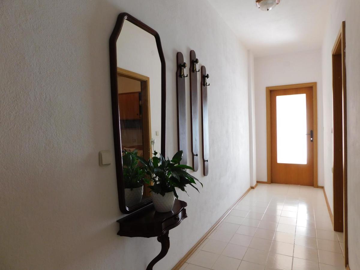 Apartmani Salus Đảo Pag Ngoại thất bức ảnh