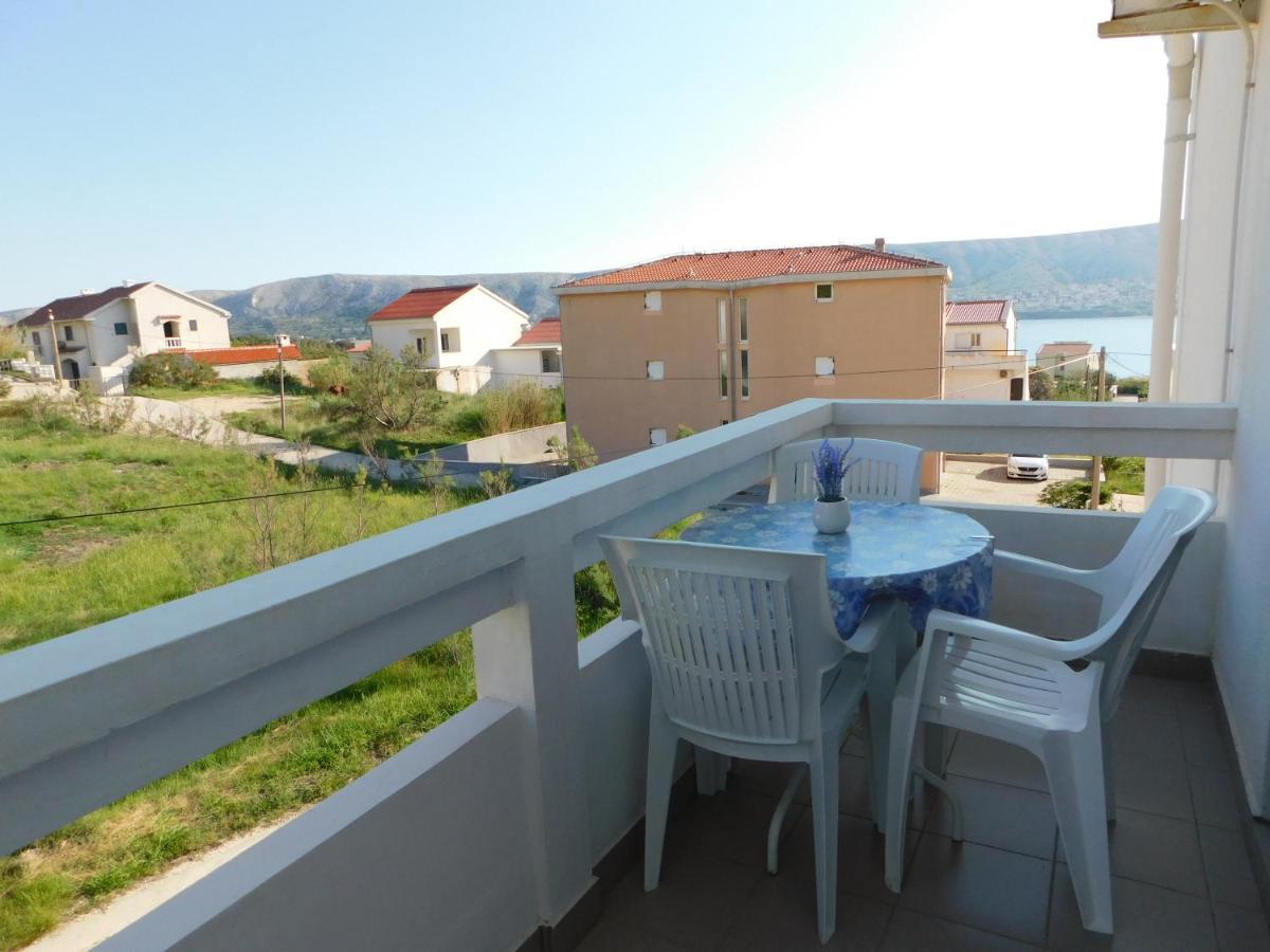 Apartmani Salus Đảo Pag Ngoại thất bức ảnh